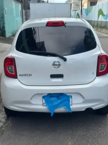 Nissan March S 1.0 16V Flex Fuel 5P 2015