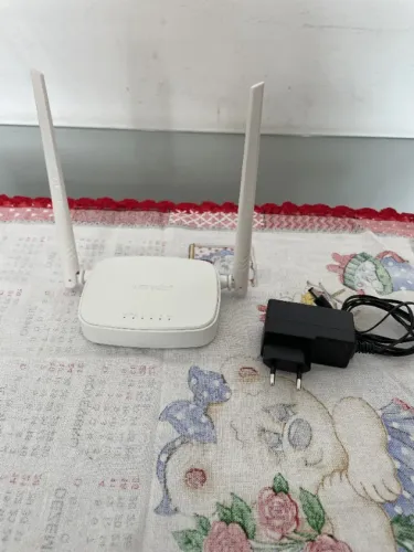 ROTEADOR SEM FIO TENDA - 110V - 2 ANTENAS