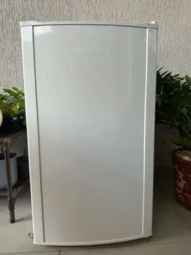 Frigobar Eletrolux
