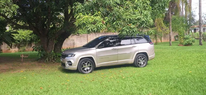 Jeep Commander Overland T270 1.3 TB Flex AUT 2022