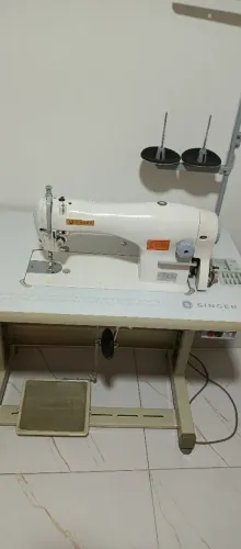 Máquina Reta Industrial Nova