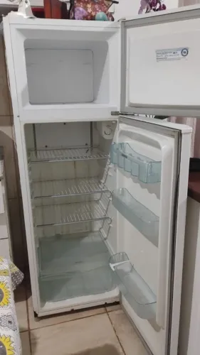 Geladeira Eletrolux 