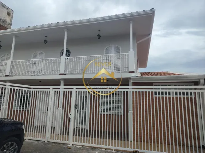 Sobrado à venda em Campinas, Jardim Chapadão, com 4 quartos, com 233.3 m²