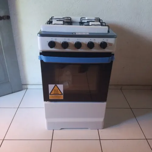 Vendo fogão de 4 bocas