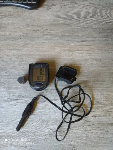 Velocímetro cateye velo 5
