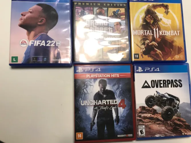 Jogos ps4 mídia física
