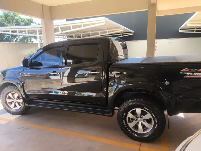 Toyota Hilux CD SRV D4-d 4X4 3.0 TDI Diesel AUT 2010