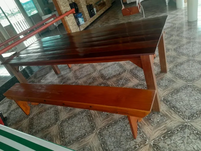 Mesa rústica madeira angelim