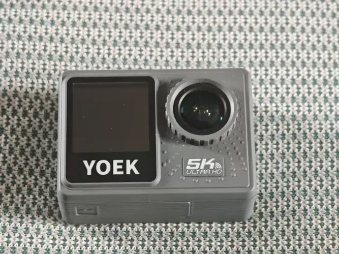 Câmera de ação YOEK 5K Design de tela dupla, ideal para ciclismo ao ar livre e gravações