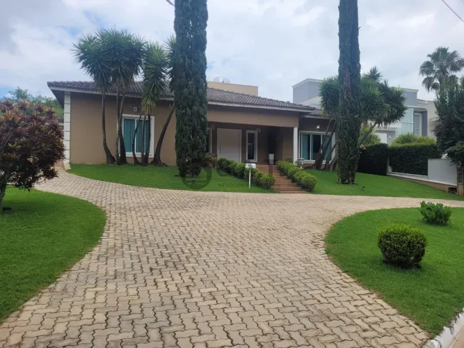 Casa em Condomínio de Luxo em Itu-SP, 4 Quartos, 4 Suítes, 3 Salas, 6 Banheiros, 8 Vagas, 