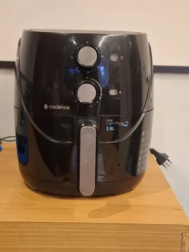 Airfryer Cadence - Muito Nova