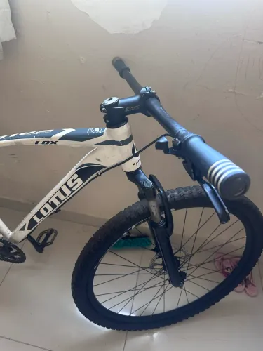Bicicleta lótus fox 2021