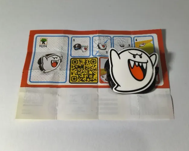 Fantasma Boo Kinder Joy - Funko Super Mario (prendedor de papel)