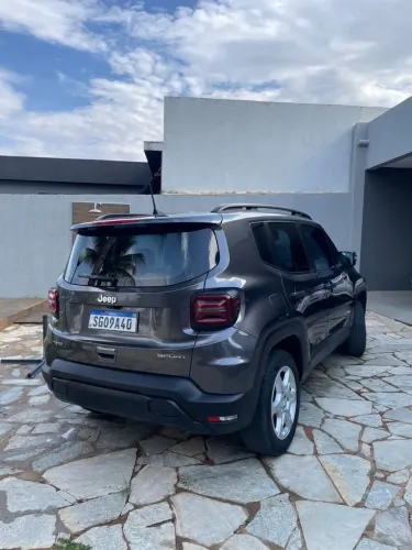 Jeep Renegade Sport T270 1.3 TB 4X2 Flex Aut. 2023