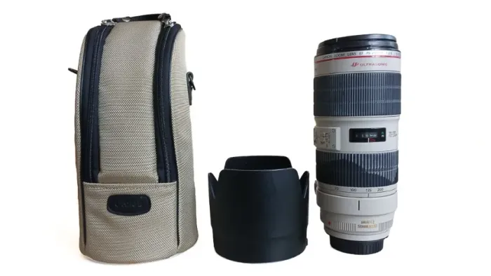 Canon 70-200 2.8 IS II USM (com pequeno amassado na borda da lente)