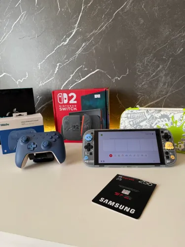 Nintendo Switch 2 + Case proteção e transporte + controle 8BitDo e MicroSD Samsung!