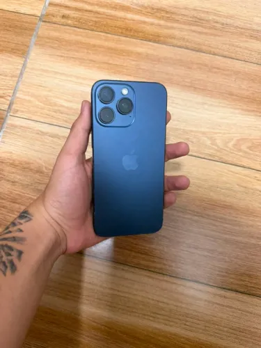 IPHONE 15 PRO MAX AZUL - 256GB
