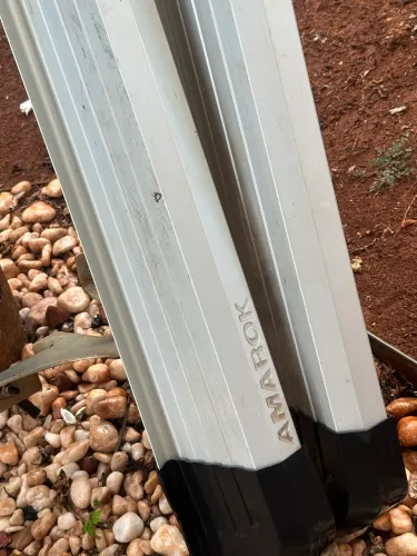 Estribos Amarok 