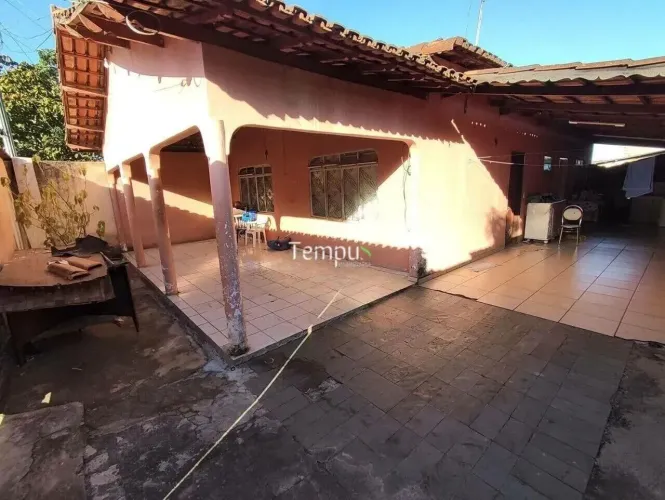 Casa/Terreno à venda, 420 m² de terreno, frente a avenida, em Vila São Tomaz, Aparecida de