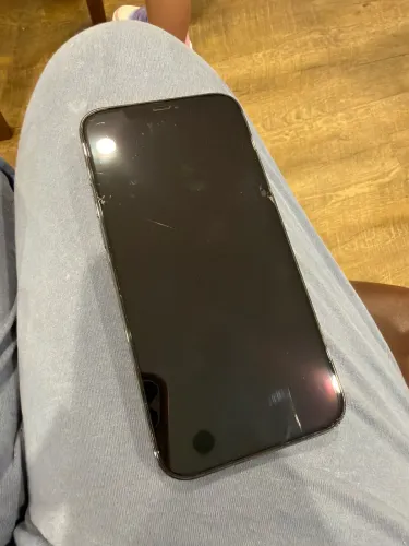 iPhone 12 Pro Max 512 g usado com 72% bateria