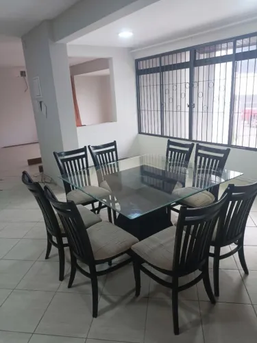 Para sua obra ou casa (Vem comigo!), vendo Portas, janelas, grades, móveis usados e outros