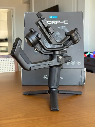 Estabilizador Feiyutech Scorp C