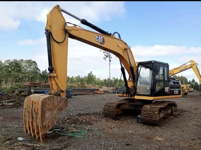 Escavadeira cat 315b