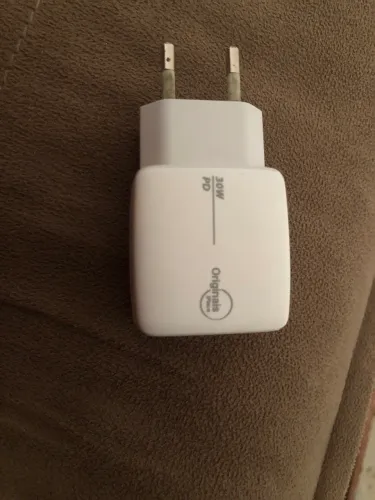 Vendo carregador completo é original iPlace para iPhone