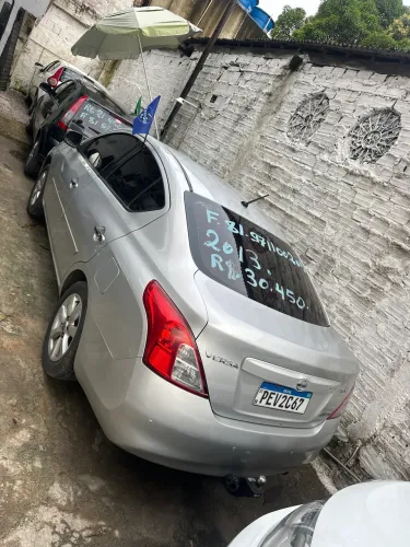 Nissan Versa SL 1.6 16V Flex Fuel 4P Mec. 2013