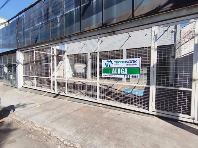 Locação de Comercial / Sala na cidade de Araraquara