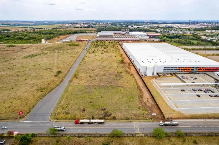 TERRENO COMERCIAL À VENDA EM PAULÍNIA COM 50.047 M²