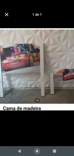 Cama de madeira solteirão,muito boa.