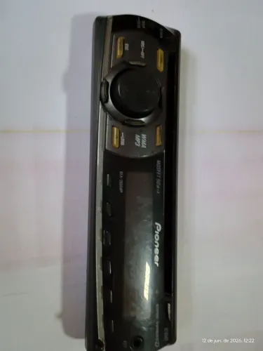 Frente Pioneer DEH-2050MP