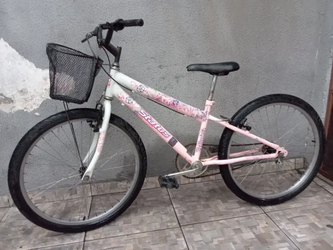 Entrego Bicicleta Aro 24 com cestinho aceito cartão