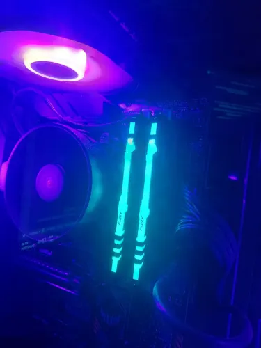 Memória ram ddr4 32GB 2x16 fury rgb