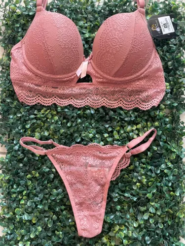 Lingeries de luxo tamanho G