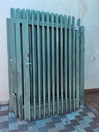 Portão de garagem