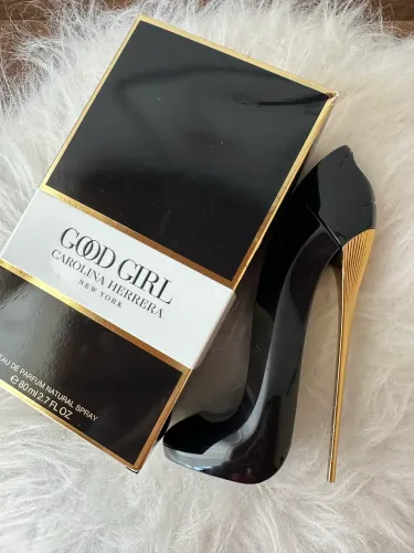 Perfume Carolina Herrera Good Girl Eau de Parfum 80ML