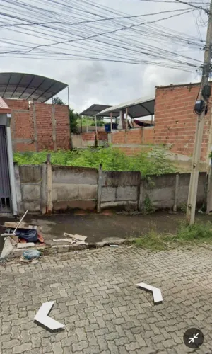 Lote 9× 20=180 mts