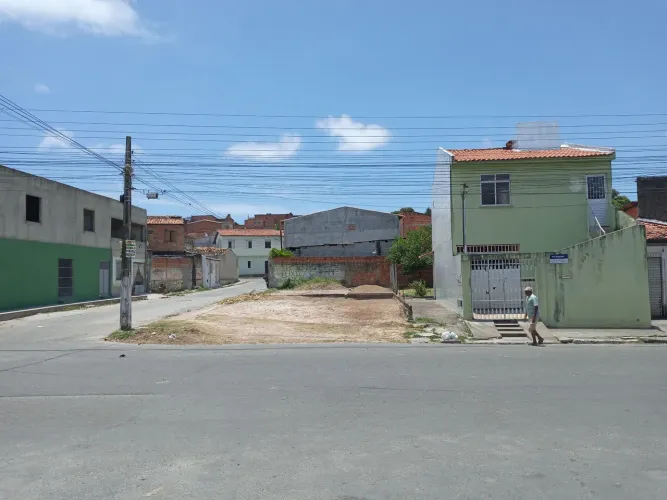 Vendo terreno de esquina para ponto comercial