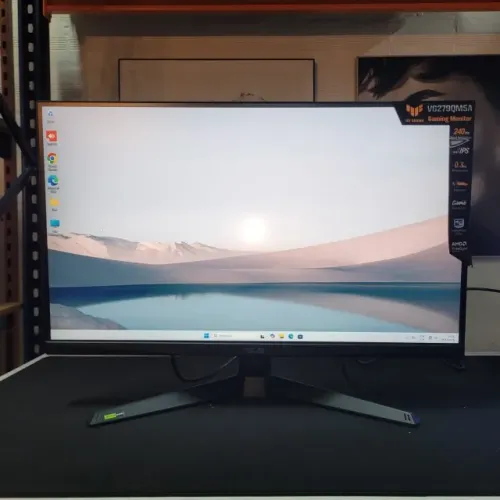 Monitor Gamer ASUS TUF 27", Full HD, 240Hz, 0.3ms, Fast IPS, VRR, Som Integrado