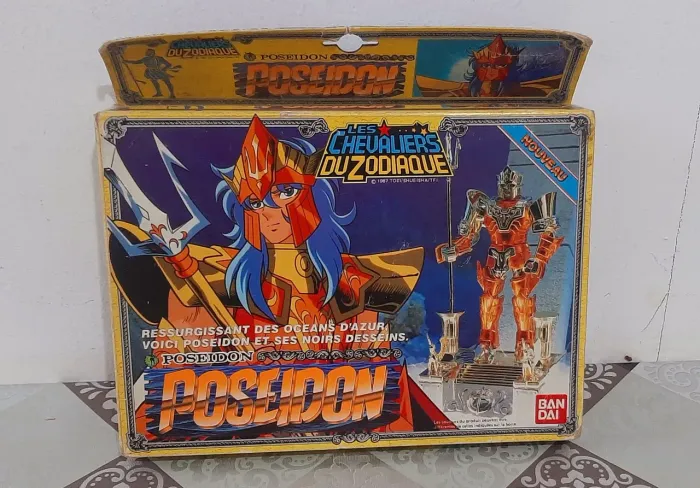 Boneco cavaleiros do zodiaco bandai vintage Poseidon 1988