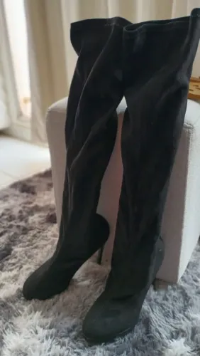 Bota over the knee