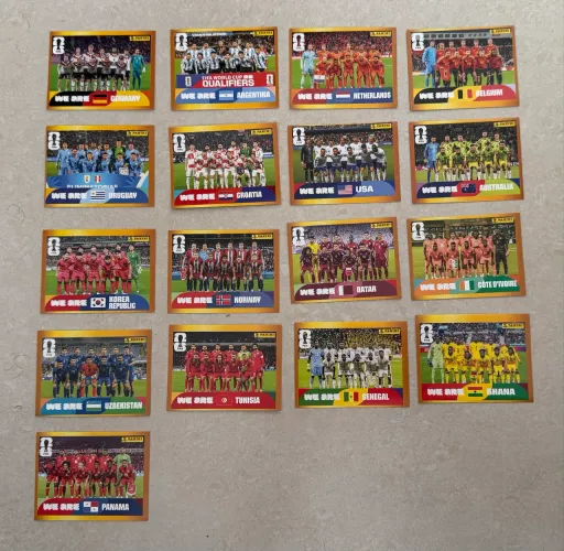 Figurinhas McDonalds seleções perfiladas borda dourada