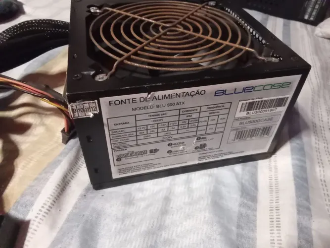 Fonte 500w bluecase funcionando porém leia anúncio