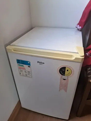 FRIGOBAR PHILCO 110