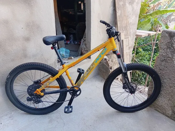 Bike Aro 26 - Semi-Nova | Diversos Componentes Novos