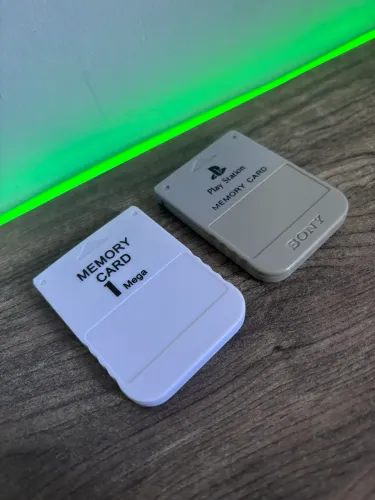 Memory Cards PS1