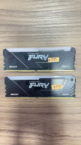 Memória RAM Kingstone Beast Fury RGB 16GB (2x8) DDR4 3200Mhz
