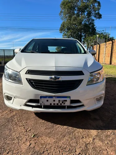 Chevrolet Onix JOY Hatch 1.0 8V Flex Mec. 4P 2017